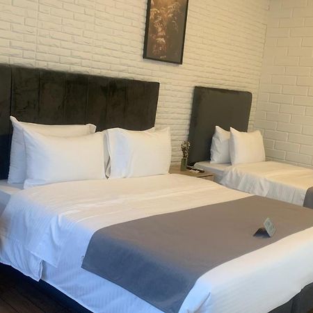 Hotel Provenza Garden 메딜린 외부 사진
