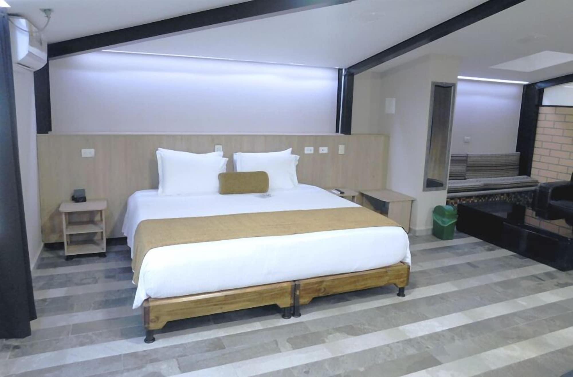 Hotel Provenza Garden 메딜린 외부 사진