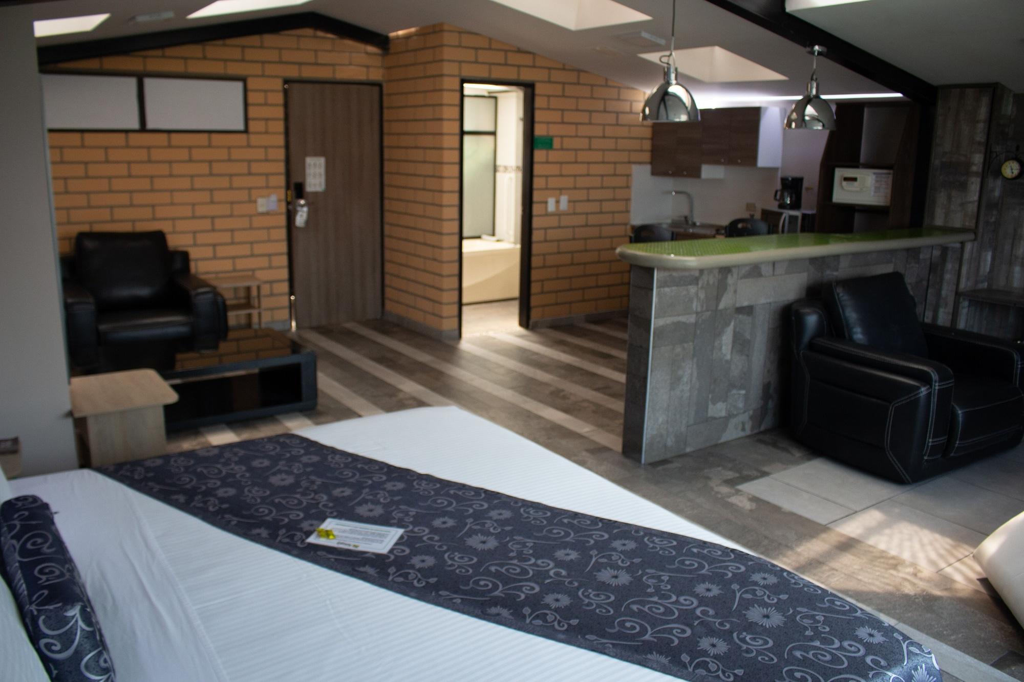 Hotel Provenza Garden 메딜린 외부 사진