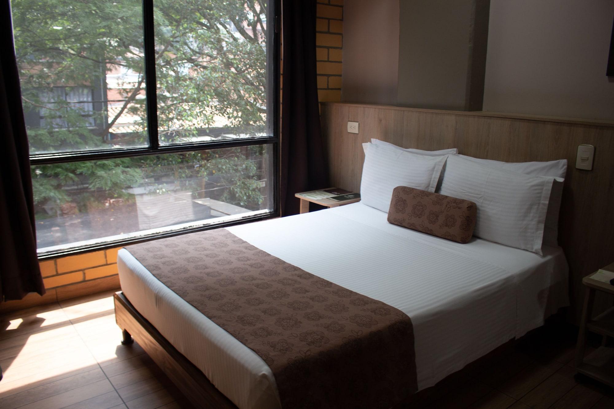 Hotel Provenza Garden 메딜린 외부 사진