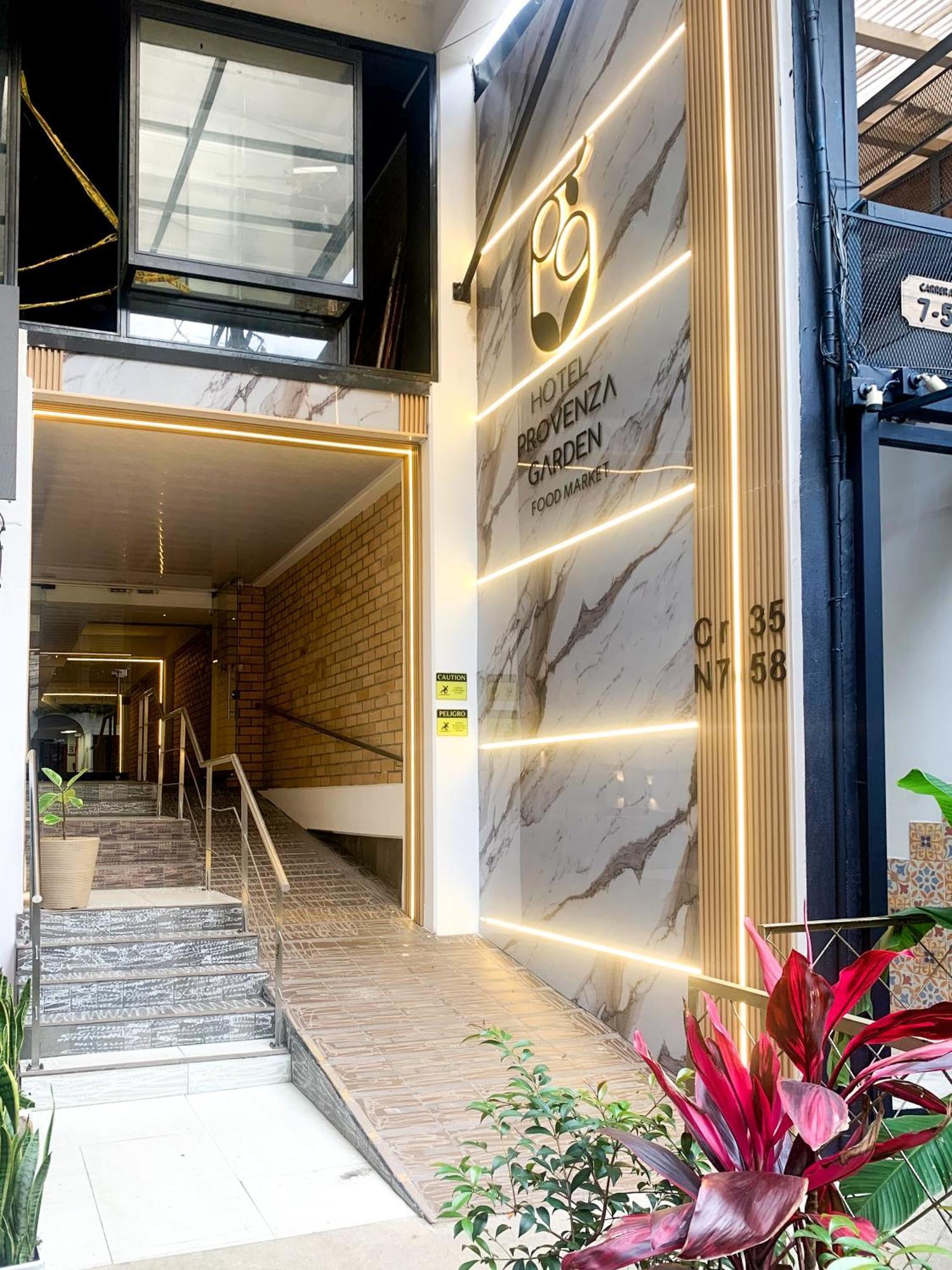 Hotel Provenza Garden 메딜린 외부 사진