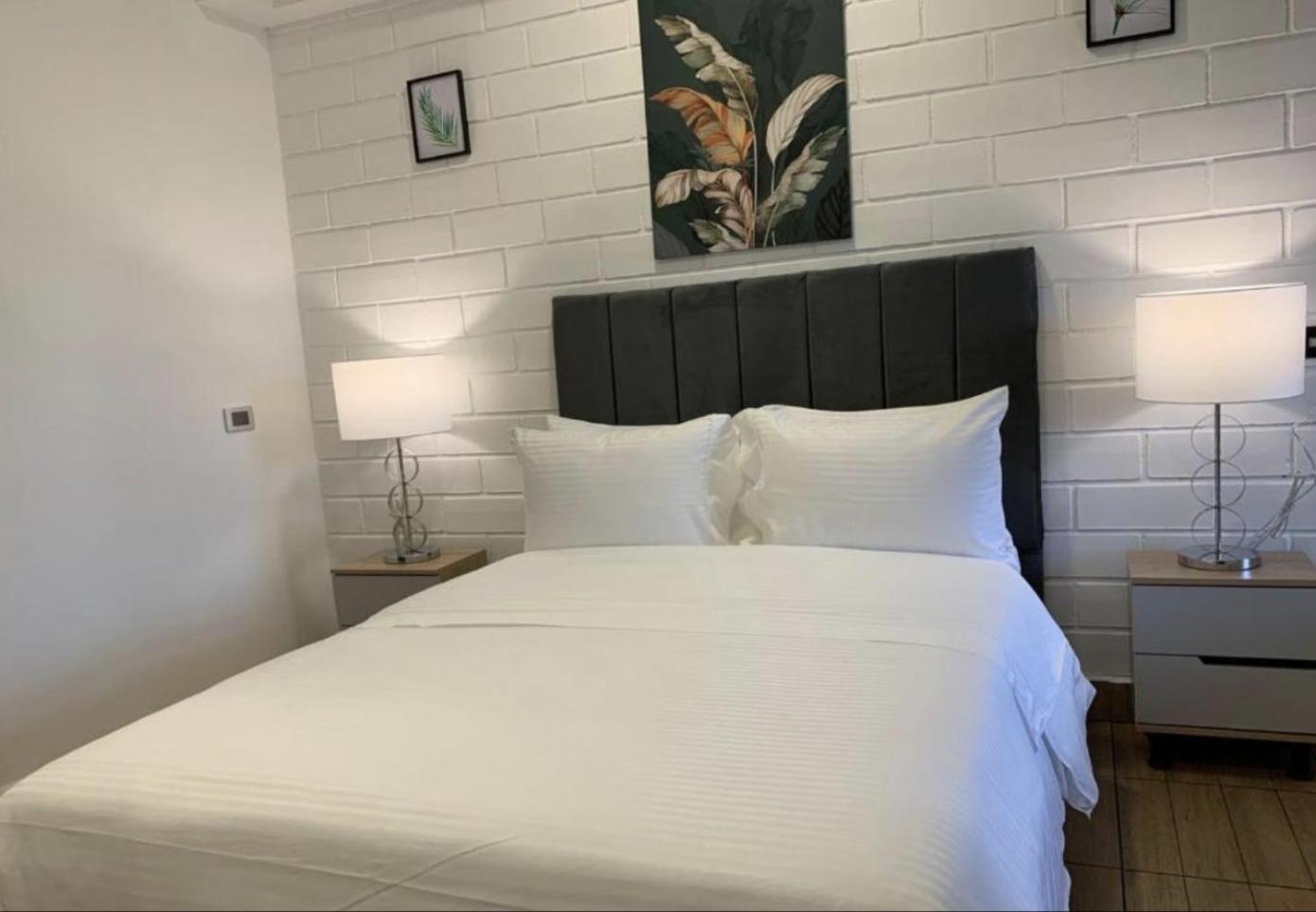 Hotel Provenza Garden 메딜린 외부 사진