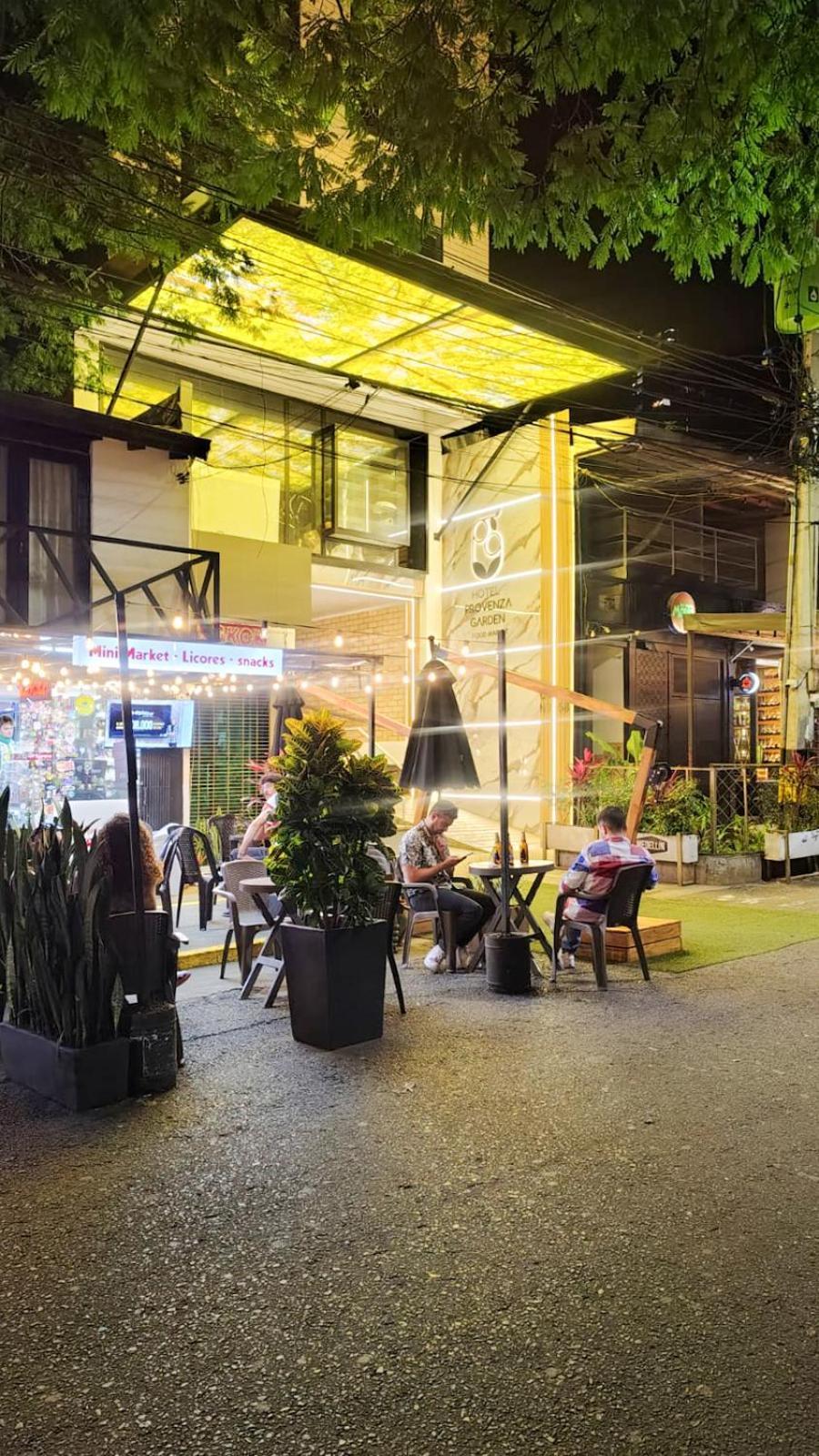 Hotel Provenza Garden 메딜린 외부 사진