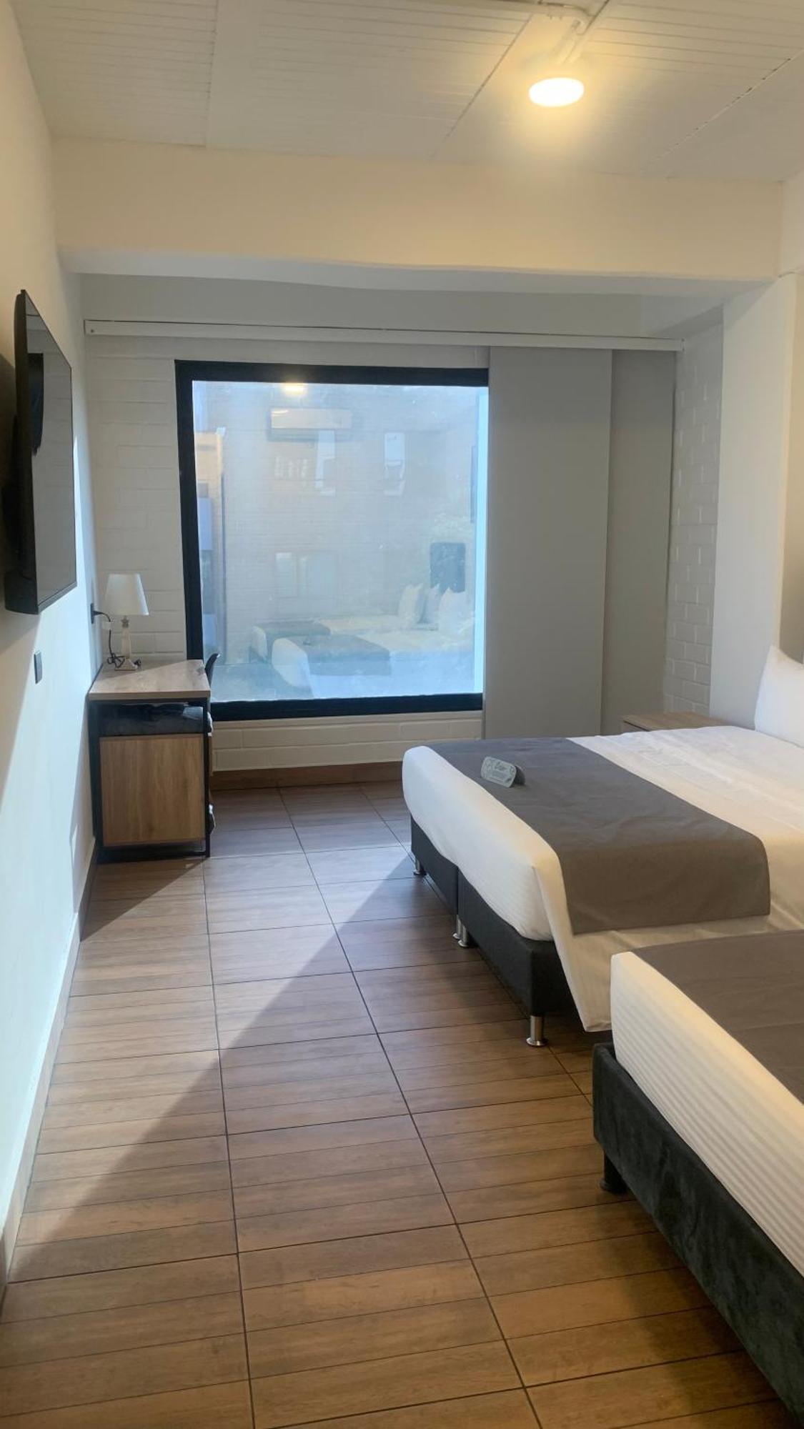 Hotel Provenza Garden 메딜린 외부 사진